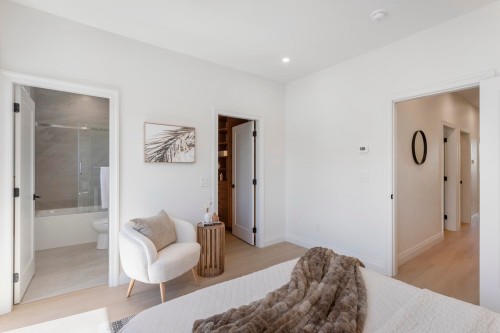 1-5459 Forglen Drive, Burnaby, BC 
