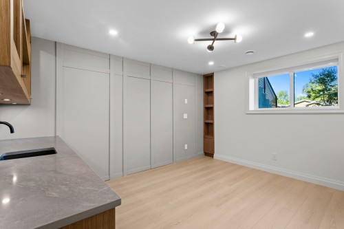 1-5459 Forglen Drive, Burnaby, BC 