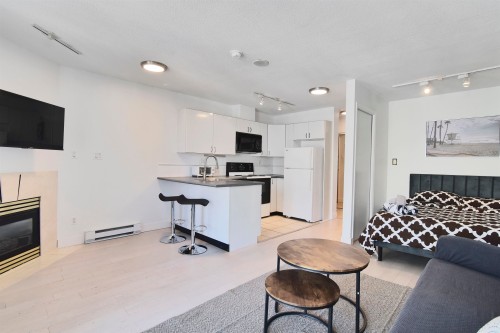 2801-939 Homer Street , Vancouver, BC V6B 2W6 4