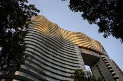 306-89 Nelson Street  Vancouver, BC V6Z 0E7