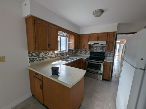 2759 Euclid Avenue , Vancouver, BC V5R 5B8 2