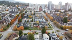 1632 Mahon Avenue  North Vancouver, BC V7M 2S8