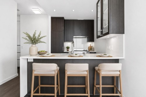 3305-5665 Boundary Road  Vancouver, BC V5R 0E4