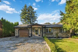 20225 Lorne Avenue  Maple Ridge, BC V2X 1E9