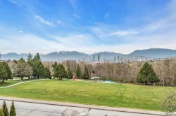4854 Bond Street Burnaby, BC V5H 1H1