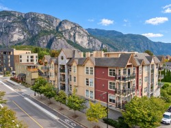 404-1310 Victoria Street Squamish, BC V8B 0C3