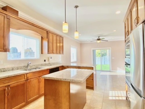 1XX9 Sperling Avenue , Burnaby, BC V5B 4J8 2