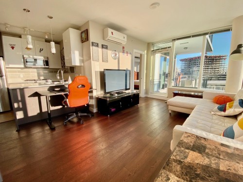 8XX-6971 Elmbridge Way , Richmond, BC V7C 0A5 2