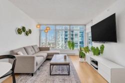 2102-888 Homer Street Vancouver, BC V6B 0H7