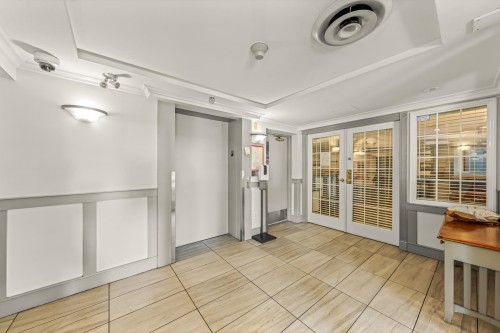205-5900 Dover Crescent, Richmond, BC 