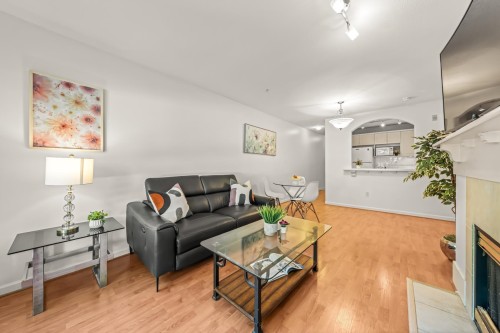 205-5900 Dover Crescent, Richmond, BC 