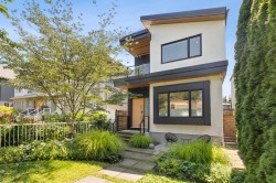 506 18th Avenue E Vancouver, BC V5V 1G3