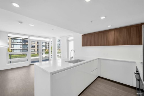 519-6328 No. 3 Road , Richmond, BC V6Y 0L6 1