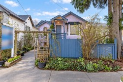 4940 Killarney Street  Vancouver, BC V5R 3V7