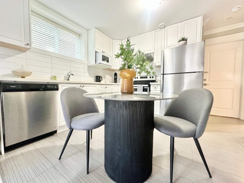 2129 46th Avenue E, Vancouver, BC V5P 1P3 5