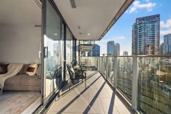 1610-1111 Richards Street Vancouver, BC V6B 0S3