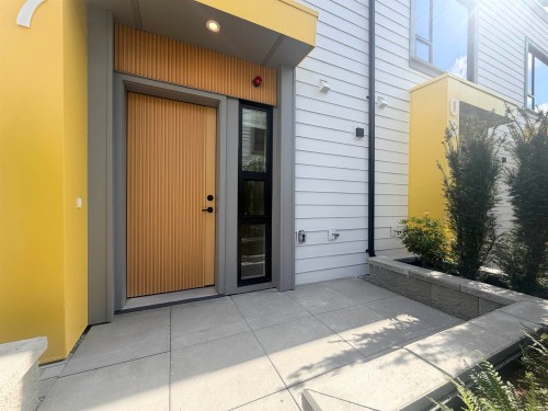 8899 Spires Road , Richmond, BC V6Y 1X1 2