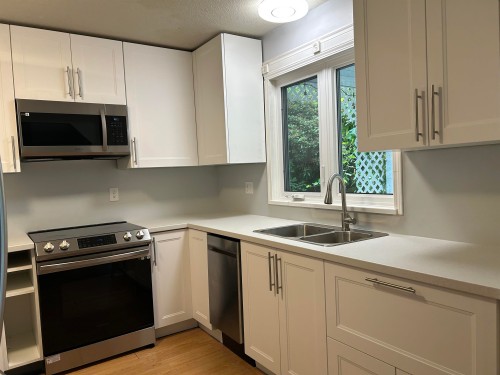 9890 Lyndhurst Street , Burnaby, BC V3J 1G1 5