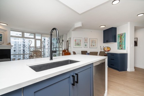 906-189 Davie Street , Vancouver, BC V6Z 2Y1 4