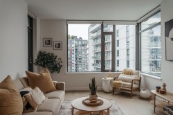 1009-1688 Pullman Porter Street  Vancouver, BC V6A 0H4