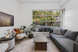 881 Salsbury Drive  Vancouver, BC V5L 4A3