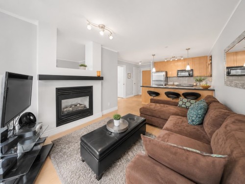 605-989 Richards Street , Vancouver, BC V6B 6R6 3