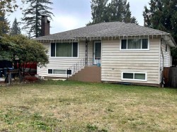 489 Ailsa Avenue  Port Moody, BC V3H 1A2