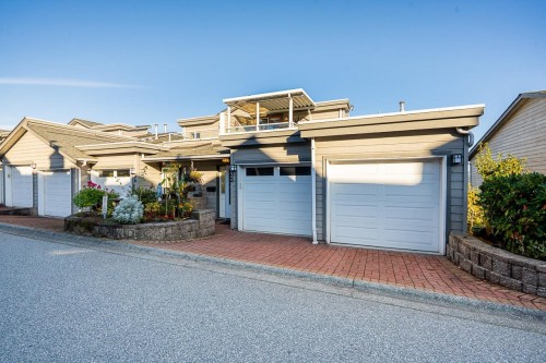 33-323 Governors Court  New Westminster, BC V3L 5S6