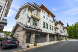19-39548 Loggers Lane Squamish, BC V8B 0V7