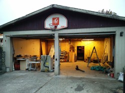 GARAGE-2161 Prairie Avenue Port Coquitlam, BC V3B 1V6