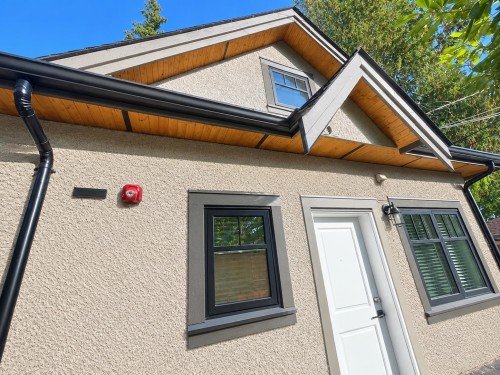 3850 38 Avenue W, Vancouver, BC V6N 2Y4 2