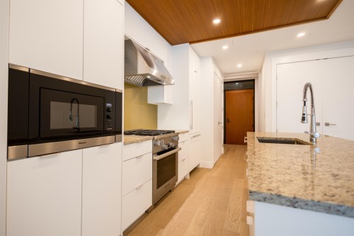 503-6699 Nelson Ave , West Vancouver, BC V7W 2A5 3
