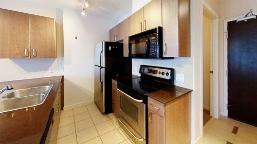 21XX-610 Granville Street , Vancouver, BC V6C 3T3 3