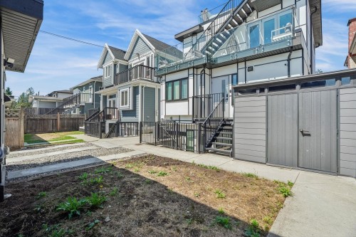 72 57Th Avenue E, Vancouver, BC 