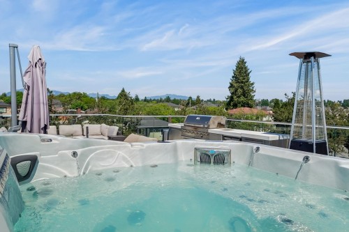 72 57Th Avenue E, Vancouver, BC 