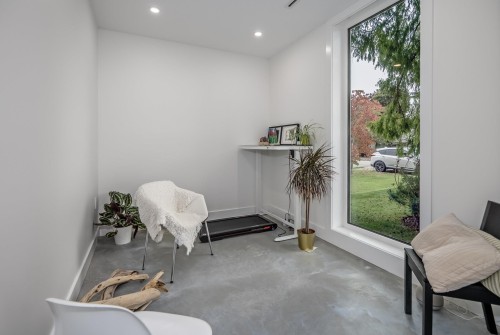251 Douglas Crescent, Richmond, BC 