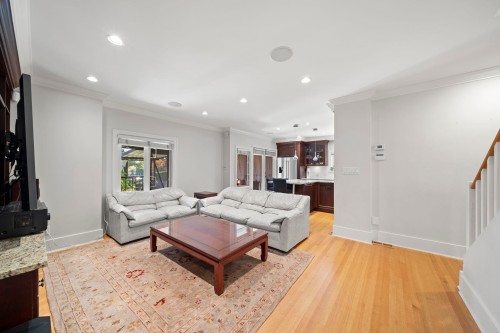 2896 38Th Avenue W, Vancouver, BC 