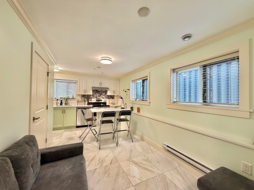 582 57th Avenue E, Vancouver, BC V5X 1S9 4
