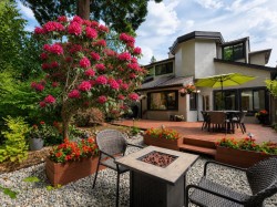 1741 Rufus Drive  North Vancouver, BC V7J 3L8