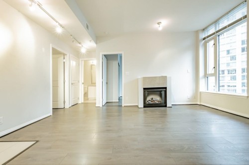 20XX-1211 Melville Street , Vancouver, BC V6E 0A7 3