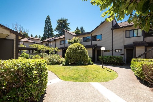 31-460 16th Avenue W Vancouver, BC V5Y 1Z3