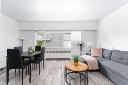 204-1540 Haro Street Vancouver, BC V6G 1G5