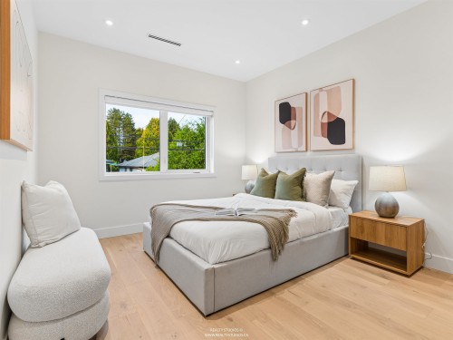 2543 2Nd Avenue E, Vancouver, BC 