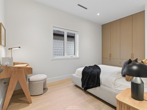 2543 2Nd Avenue E, Vancouver, BC 