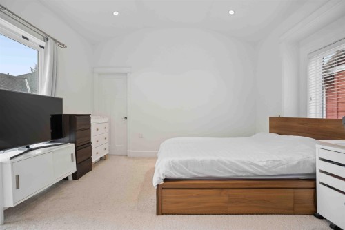 5680 Williams Road, Richmond, BC 
