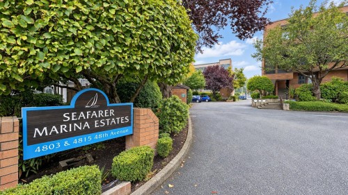 204-4803 48 Avenue  Delta, BC V4K 1V2