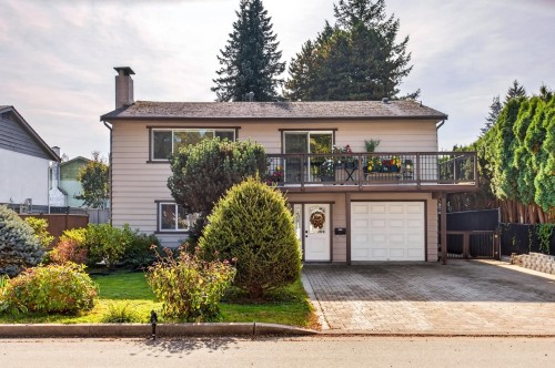 920 Raymond Avenue  Coquitlam, BC V3B 2M5