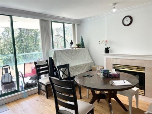 4A-338 Taylor Way , West Vancouver, BC V7T 2Y1 3