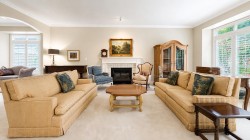 8418 Gillnet Place Vancouver, BC V6P 6P6