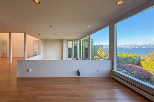 2515 Point Grey Road, Vancouver, BC 